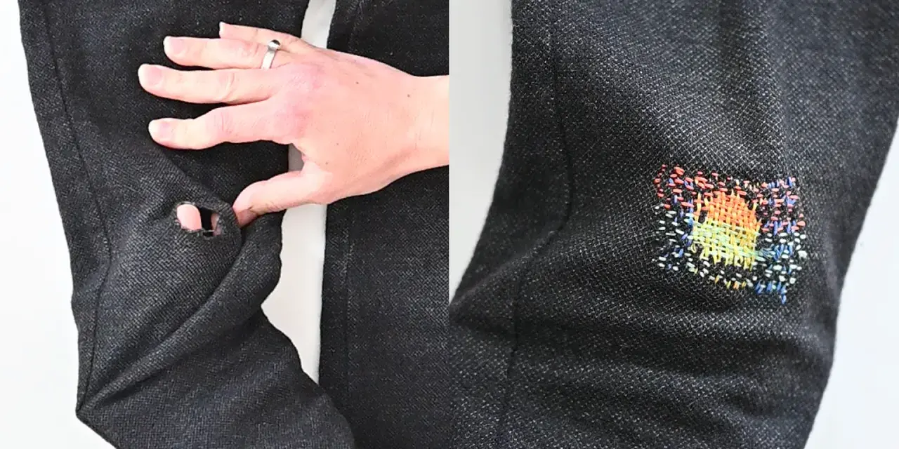 Come ricamare una stella su un buco: un'idea creativa per riparare i jeans con un tocco arcobaleno.