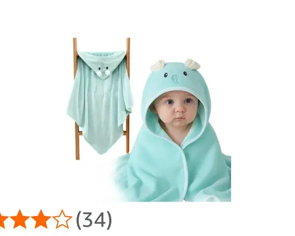 Accappatoio neonato azzurro con cappuccio a forma di animaletto. Le misure sono ideali per avvolgere il tuo piccolo dopo il bagnetto.