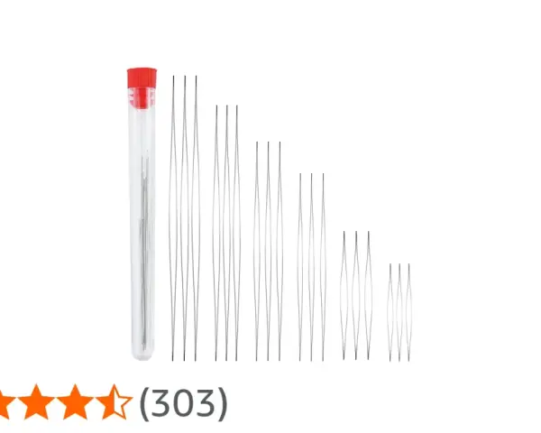 Set di aghi per perline di varie lunghezze, ideali per infilare perle con precisione.